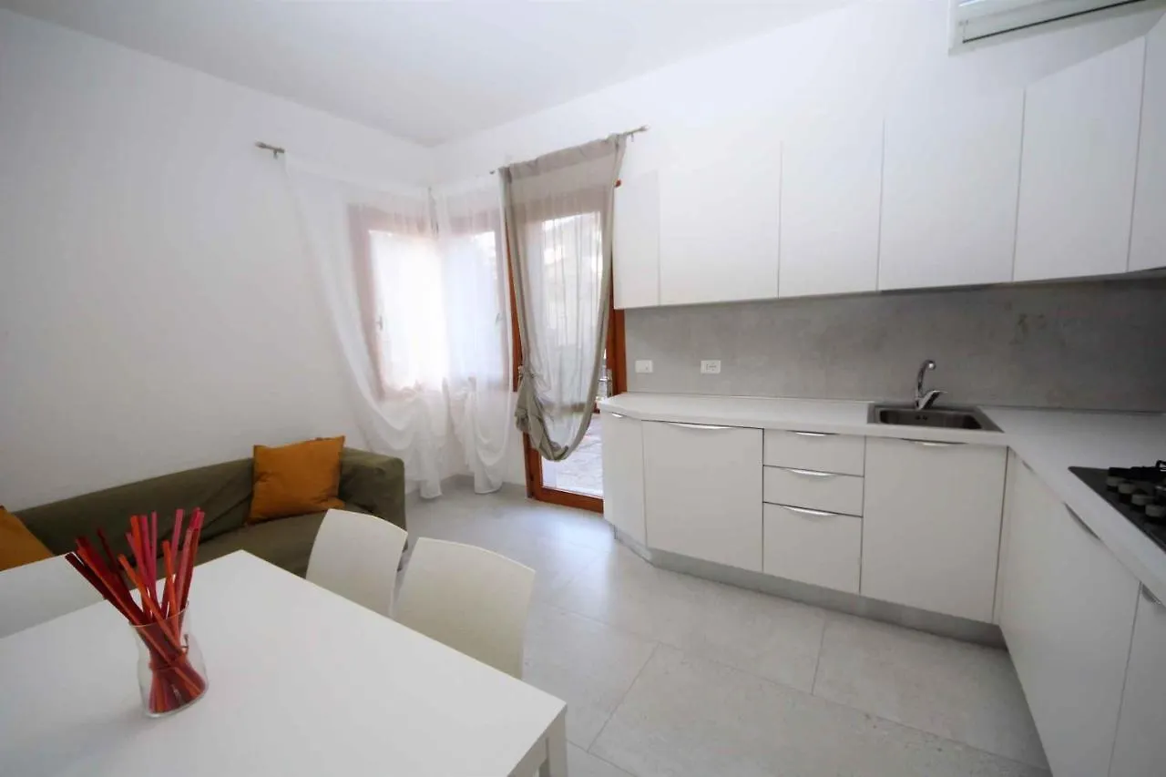 Apartments In Rosolina Mare 33313